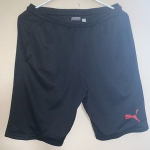 PUMA Shorts (S)